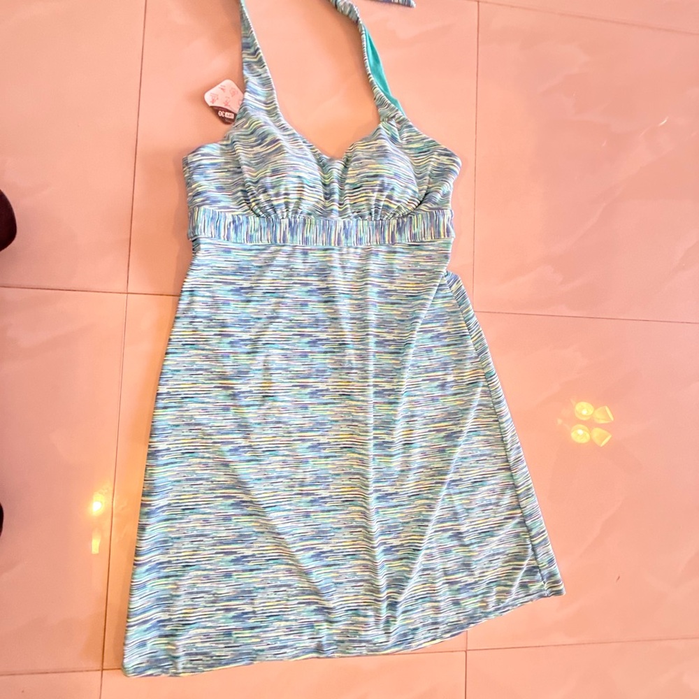 Stylish Blue and Green Halter Dress - Picture 8 of 14